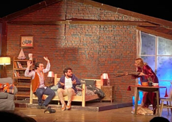 Amasya’da kaza geçiren sanatçıların, son tiyatro gösterisinin görüntüleri