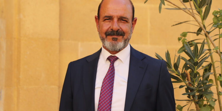 Öztaş: “Çağdaş bir belediye olacağız”