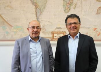 Akansoy, Avrupa Parlamentosu Milletvekili Kızılyürek’le görüştü