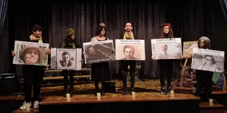 “Şiirin Sonbaharı” çarşamba günü Arabahmet’te