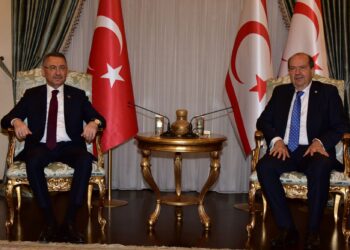 Cumhurbaşkanı Ersin Tatar, TC Cumhurbaşkanı Yardımcısı Fuat Oktay’ı kabul etti