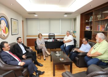 Akansoy: “Kıbrıslı Türkler Kıbrıs’ın güneyinde ucuz işgücü olarak görülemez”