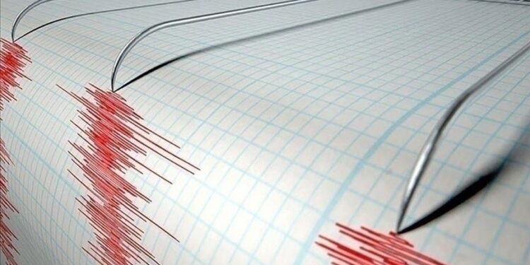 Endonezya’da 5,6 büyüklüğündeki depremde 46 kişi hayatını kaybetti