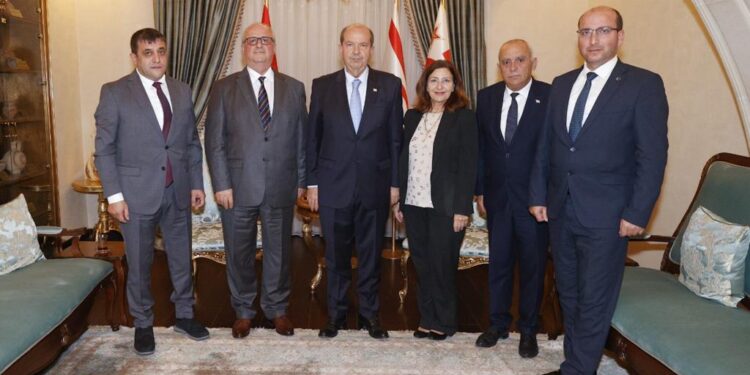 Cumhurbaşkanı Tatar, Avrupa Liderlik Üniversitesi heyetini kabul etti