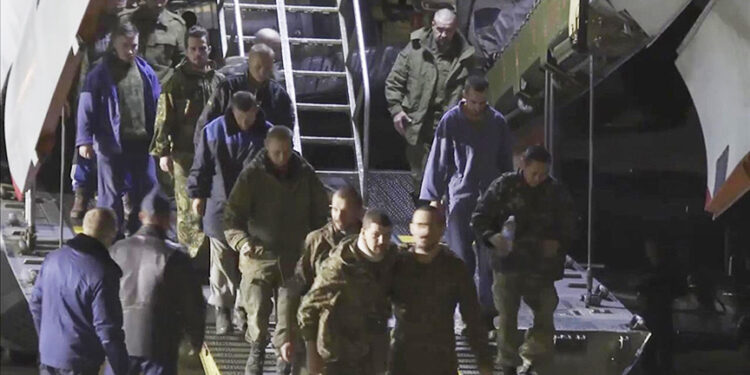 Ukrayna ile Rusya arasında yeniden esir takası yapıldı