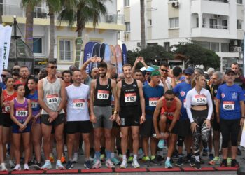 Girne Yarı Maratonu yapıldı