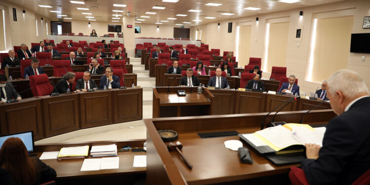 Cumhuriyet Meclisi toplandı