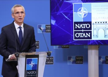 NATO Genel Sekreteri Stoltenberg, barış için Ukrayna’ya askeri destek istedi: