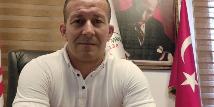 Halkın Partisi, Tatlısu’da bağımsız aday Orhan Bebek’i destekleme kararı aldı.