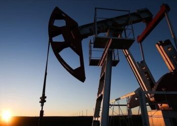 Brent petrolün varil fiyatı 85,36 dolar
