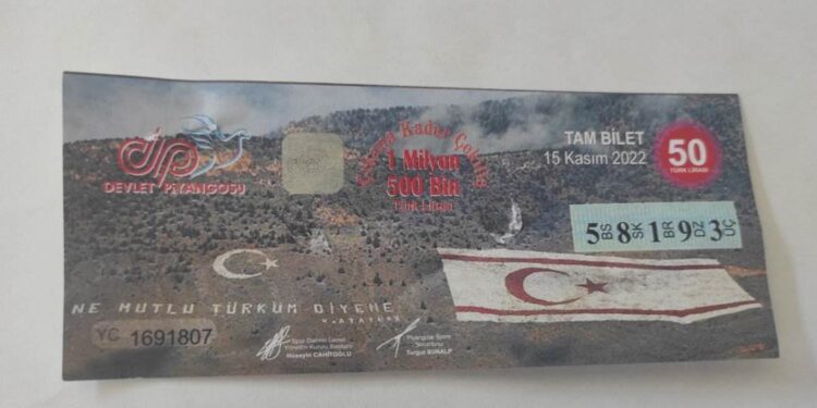 Büyük ikramiye talihlisine teslim edildi