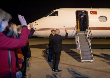 Şentop KKTC’den ayrıldı…