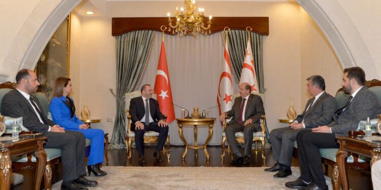 Tatar, Yalova belediye heyetini kabul etti