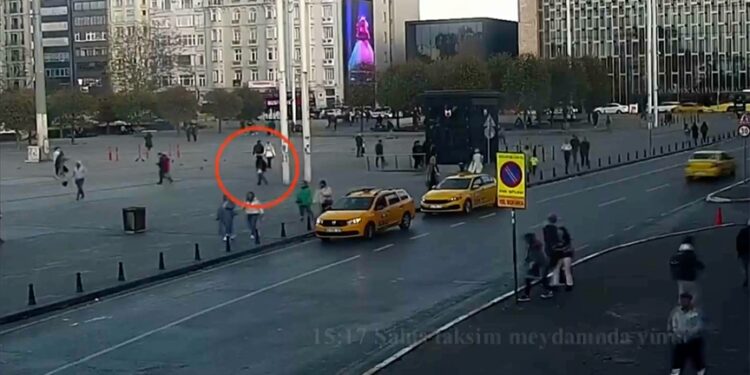 Beyoğlu’ndaki bombalı saldırı failinin yeni görüntüleri