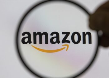 Amazon 10 bin kişiyi işten çıkarmaya hazırlanıyor