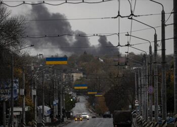 Ukrayna’nın Dnipro ve Odessa ile Kiev bölgesi Rus güçleri tarafından vuruldu