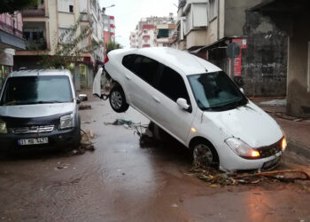 Antalya’da felaketin hasar tespiti
