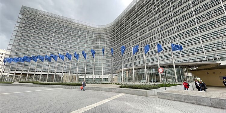 AB, Rusya yaptırımlarını ihlal edenlere “ortak ceza” uygulayacak