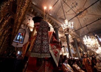 Fener Rum Patrikhanesi’nde Noel ayini düzenlendi