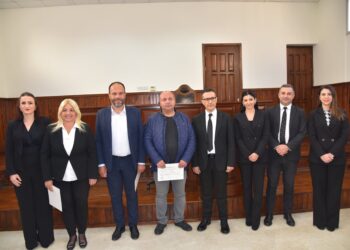 İskele ilçesinde seçilen belediye başkanları mazbatalarını aldı