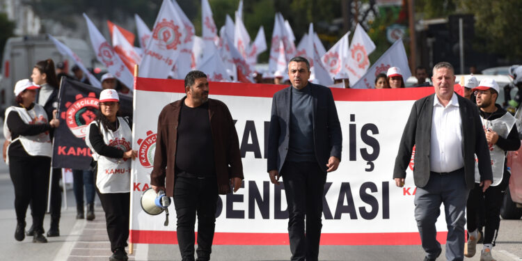 “Sendikalı Olmak Suç mu?”
