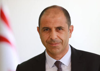 Özersay, “Geçen seçimde aza seçilebilen bir şahıs bu seçimde neden muhtar adayı olamıyor?”