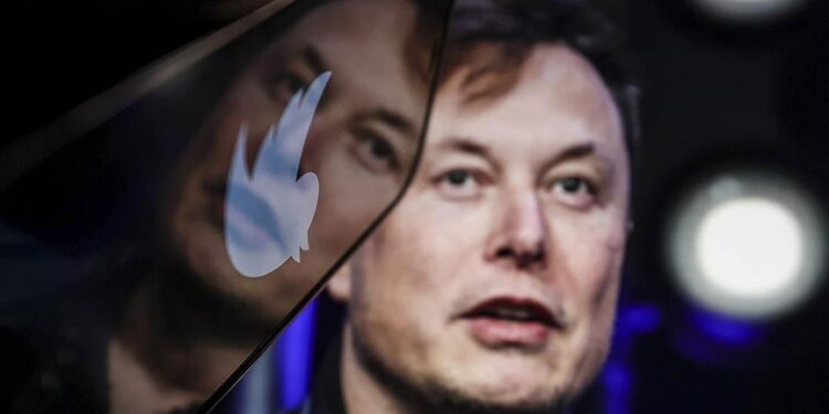 Musk, Twitter’ın eski yönetiminin Biden’ın oğlunun paylaşımlarını nasıl sansürlediğini ifşa etti