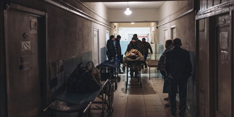 Polonya, Ukrayna’dan gelen yaralı ve hastaları diğer Avrupa ülkelerine de gönderecek