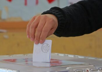 Siyasi parti yetkililerinin nerede ve saat kaçta oy kullanacağı belli oldu