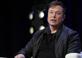 Elon Musk, devam eden ifşaatlar için Twitter’ı “suç mahalli”ne benzetti