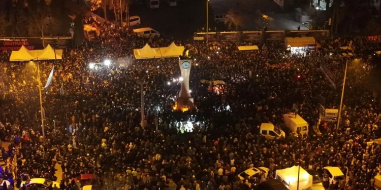 TÜRKİYE’DE “SESSİZ YÜRÜYÜŞ”