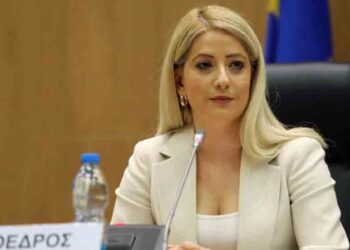 ANNİTA DİMİTRİU, ÖZERSAY VE NAMİ İLE GÖRÜŞTÜ