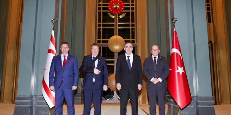 “GÜZELYURT BÖLGESİ’NE 40 BİN TONLUK SOĞUK HAVA DEPOSU YAPILMASI YÖNÜNDE  UZLAŞIYA VARMIŞ DURUMDAYIZ.”