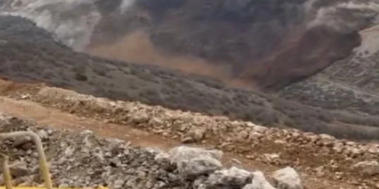 EN AZ 9 İŞÇİ TOPRAK ALTINDA