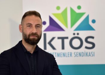 “DİN KÜLTÜRÜ DERSİNİN İLAHİYAT MEZUNLARININ VERMESİ İÇİN PROPAGANDA YAPILIYOR”