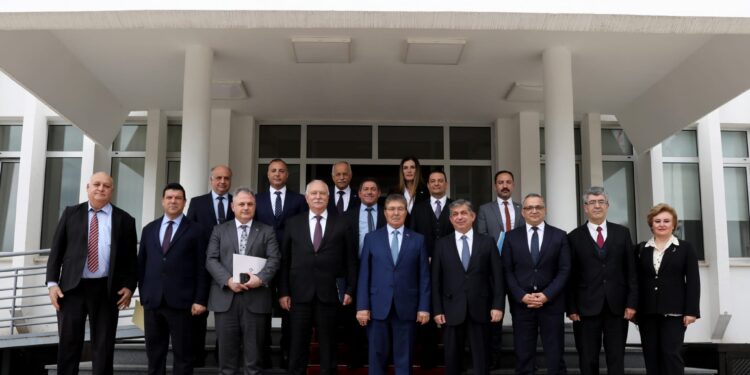 ÜSTEL YÖDAK BAŞKANI AVCI VE REKTÖRLER KURULU ÜYELERİNİ KABUL ETTİ