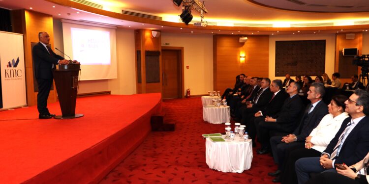 “FİNANSAL OKURYAZARLIK”ORTA EĞİTİM MÜFREDATINA DAHİL EDİLDİ