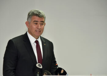 “SAĞLIKTA ARZU EDİLEN SİSTEMİN KURULMASI İÇİN İHTİYAÇ DUYULAN DESTEĞİ VERMEYE HAZIRIZ”