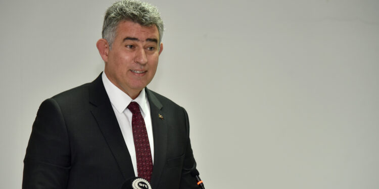 “SAĞLIKTA ARZU EDİLEN SİSTEMİN KURULMASI İÇİN İHTİYAÇ DUYULAN DESTEĞİ VERMEYE HAZIRIZ”