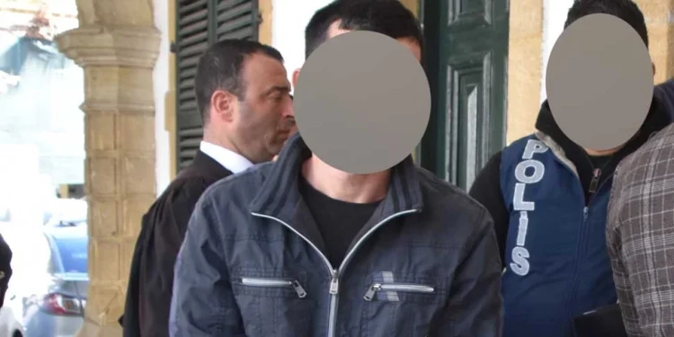 CİNSEL TACİZE 3 AY HAPİSLİK