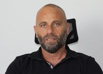 “YANLIŞLARIN BEDELİNİ HALKA ÖDETEMEZSİNİZ”