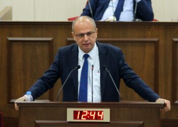 “VURGUNLAR SÜRÜYOR”