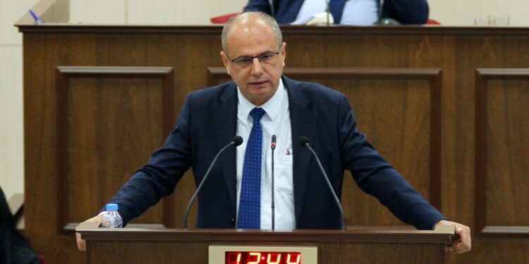 “VURGUNLAR SÜRÜYOR”