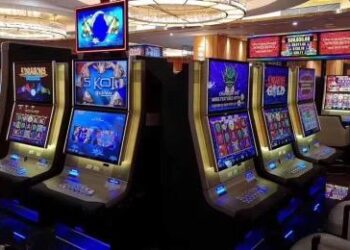 YASADIŞI KUMARA BASKIN!