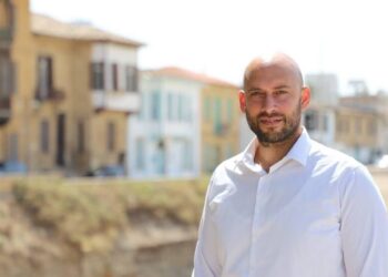 “BİR AN ÖNCE ERKEN SEÇİM YAPILMALI”