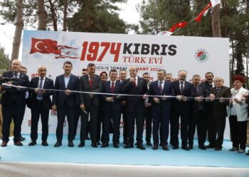 TATAR, ANTALYA’DA KIBRIS TÜRK EVİ’NİN AÇILIŞINI GERÇEKLEŞTİRDİ
