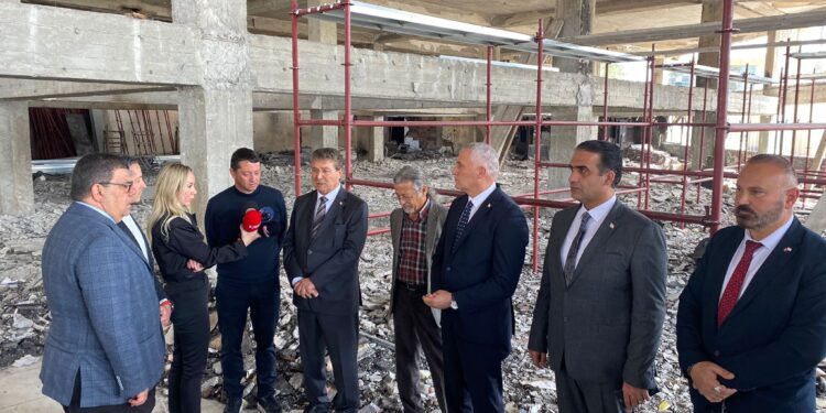 “HÜKÜMET HER ZAMAN ÜRETİCİNİN YANINDADIR”