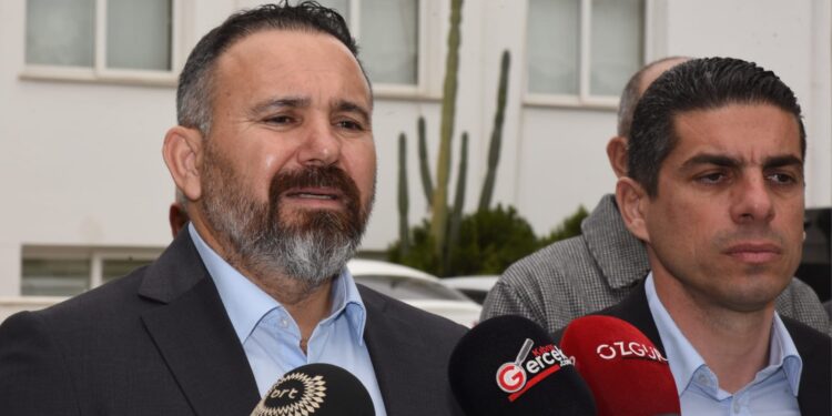 MECLİS’TE STENOGRAFLARIN GREVİ BUGÜN DE SÜRÜYOR