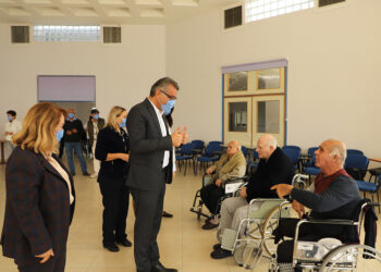 ERHÜRMAN: “YAŞLILARA VERİLEN ÖNEM, BİR TOPLUMUN UYGARLIK GÖSTERGESİDİR”