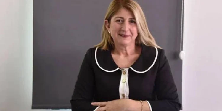 MERAY DÜRÜST GÖREVDEN UZAKLAŞTIRILDI MAAŞININ YARISINI ALACAK